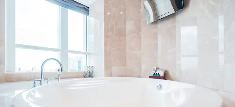 Bathroom Window Coverings in Altamonte Springs, FL